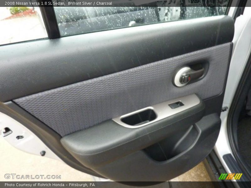 Brilliant Silver / Charcoal 2008 Nissan Versa 1.8 SL Sedan