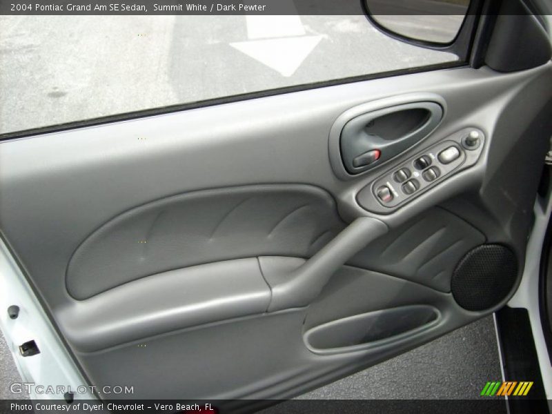 Summit White / Dark Pewter 2004 Pontiac Grand Am SE Sedan