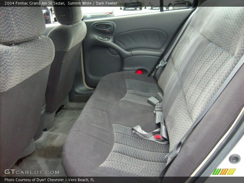 Summit White / Dark Pewter 2004 Pontiac Grand Am SE Sedan