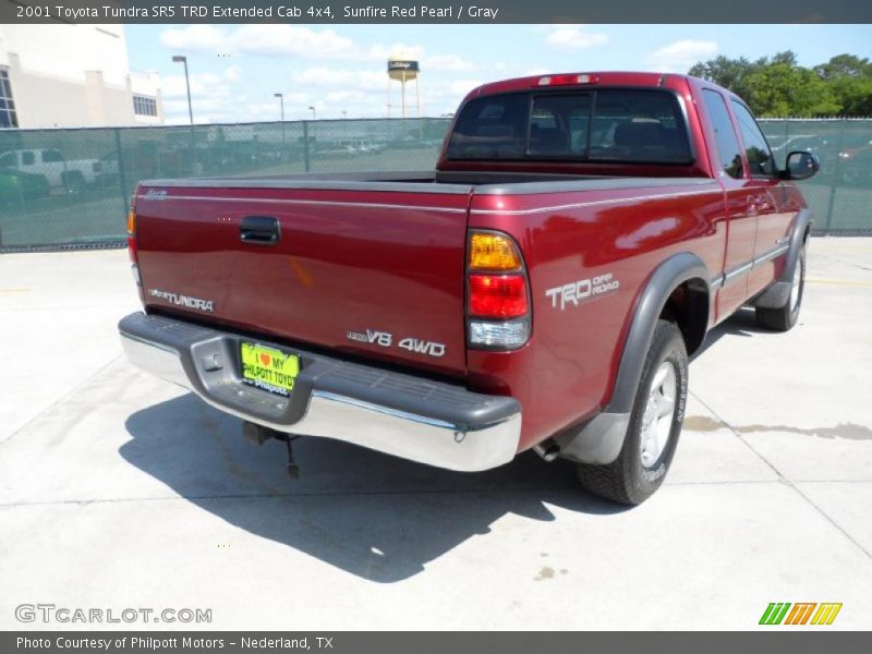 Sunfire Red Pearl / Gray 2001 Toyota Tundra SR5 TRD Extended Cab 4x4