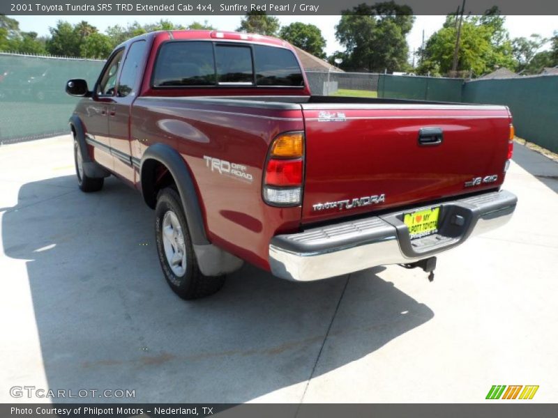 Sunfire Red Pearl / Gray 2001 Toyota Tundra SR5 TRD Extended Cab 4x4