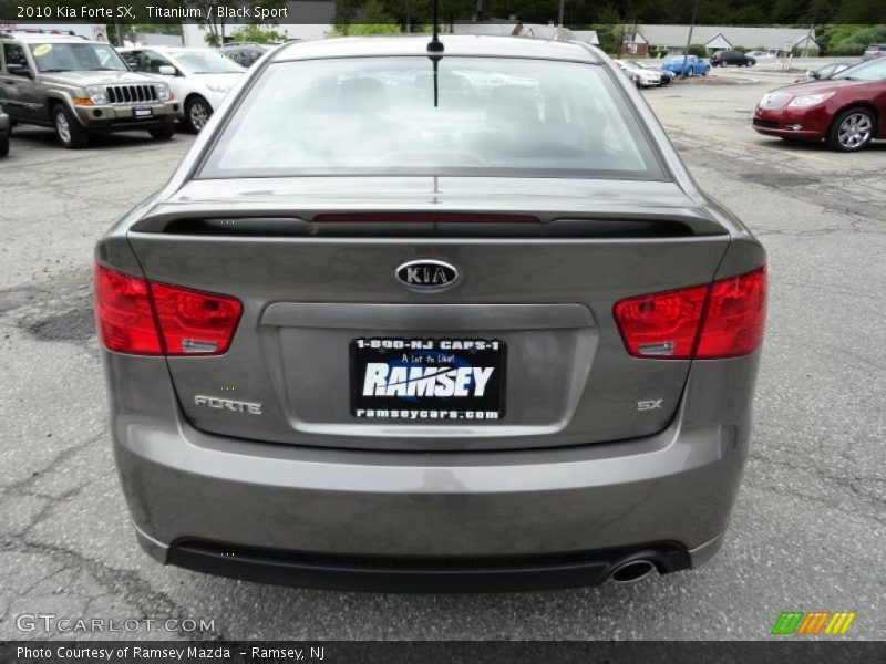 Titanium / Black Sport 2010 Kia Forte SX