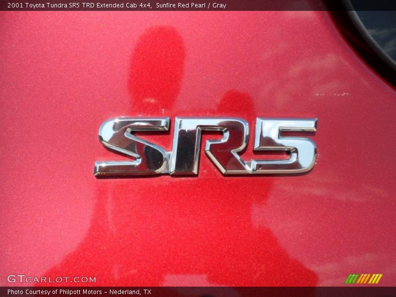  2001 Tundra SR5 TRD Extended Cab 4x4 Logo