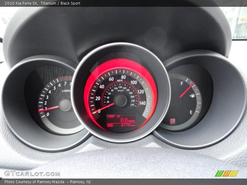 Titanium / Black Sport 2010 Kia Forte SX