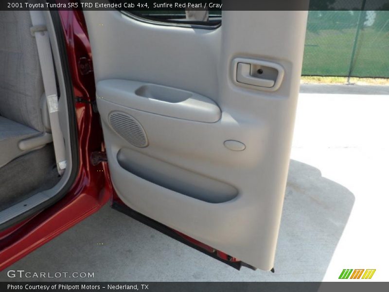 Sunfire Red Pearl / Gray 2001 Toyota Tundra SR5 TRD Extended Cab 4x4