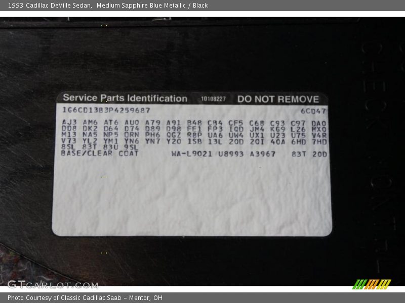 Medium Sapphire Blue Metallic / Black 1993 Cadillac DeVille Sedan