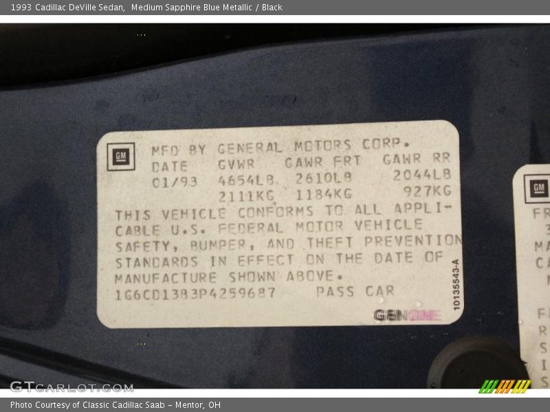 Medium Sapphire Blue Metallic / Black 1993 Cadillac DeVille Sedan