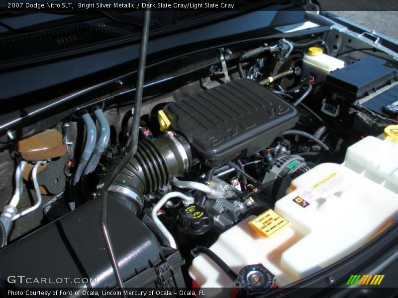 Bright Silver Metallic / Dark Slate Gray/Light Slate Gray 2007 Dodge Nitro SLT