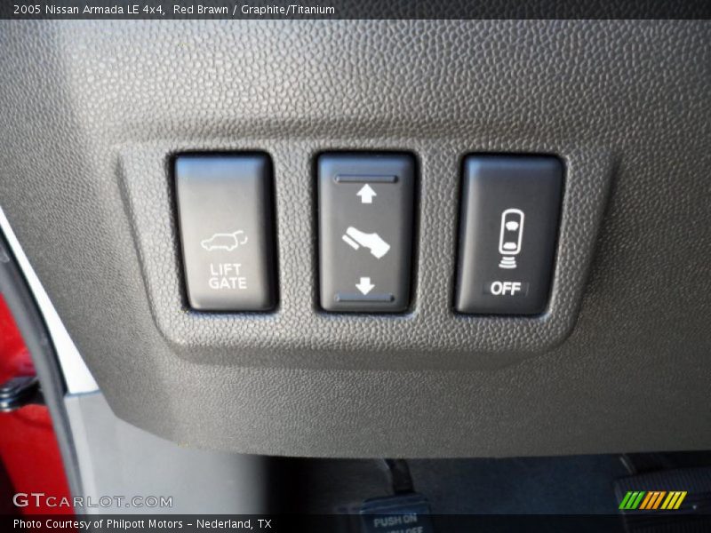 Red Brawn / Graphite/Titanium 2005 Nissan Armada LE 4x4