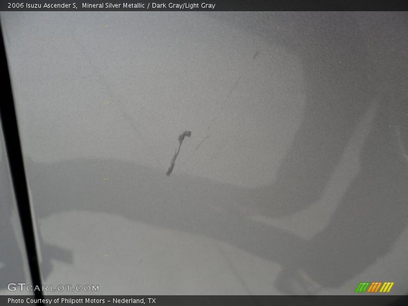 Mineral Silver Metallic / Dark Gray/Light Gray 2006 Isuzu Ascender S