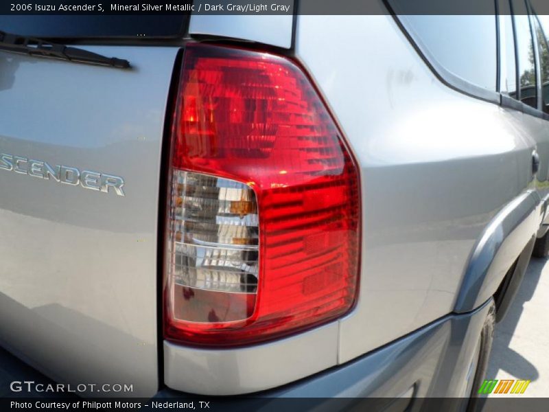 Mineral Silver Metallic / Dark Gray/Light Gray 2006 Isuzu Ascender S
