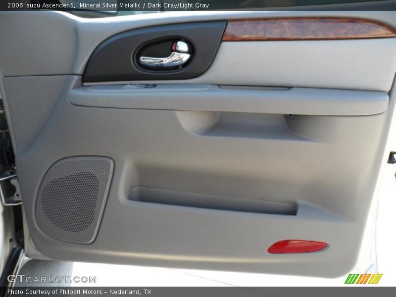 Mineral Silver Metallic / Dark Gray/Light Gray 2006 Isuzu Ascender S