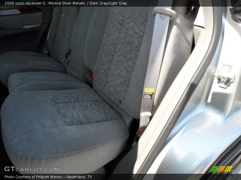 Mineral Silver Metallic / Dark Gray/Light Gray 2006 Isuzu Ascender S