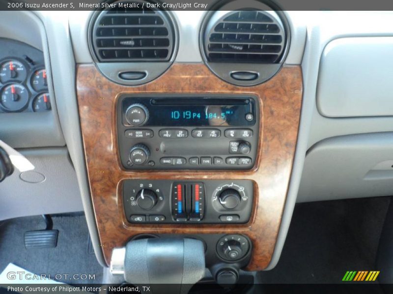 Controls of 2006 Ascender S