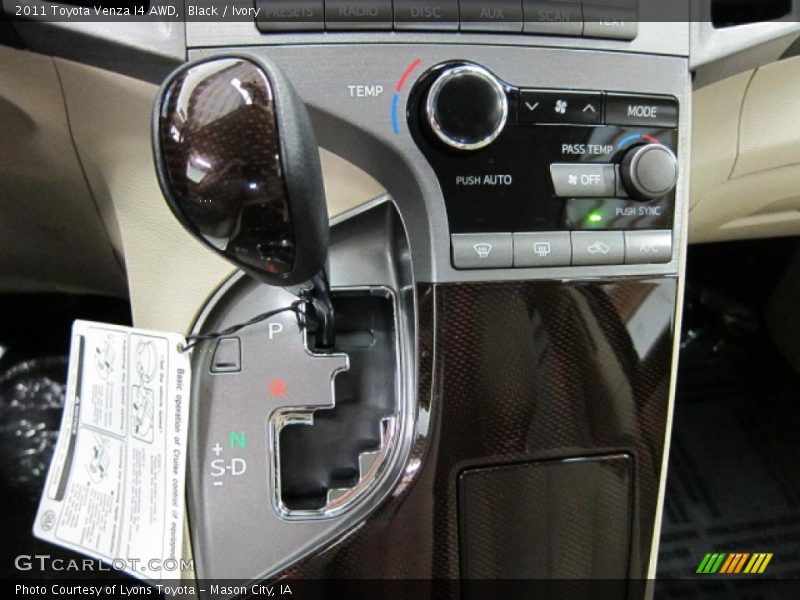 Black / Ivory 2011 Toyota Venza I4 AWD