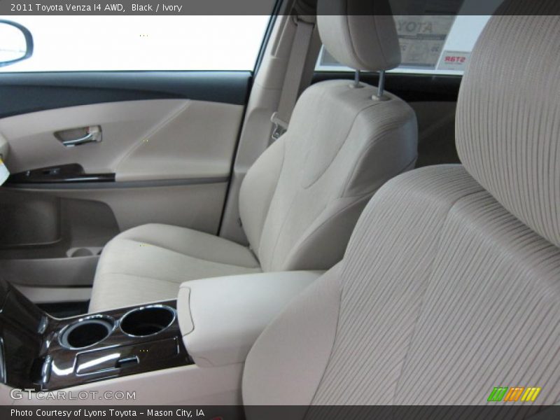 Black / Ivory 2011 Toyota Venza I4 AWD