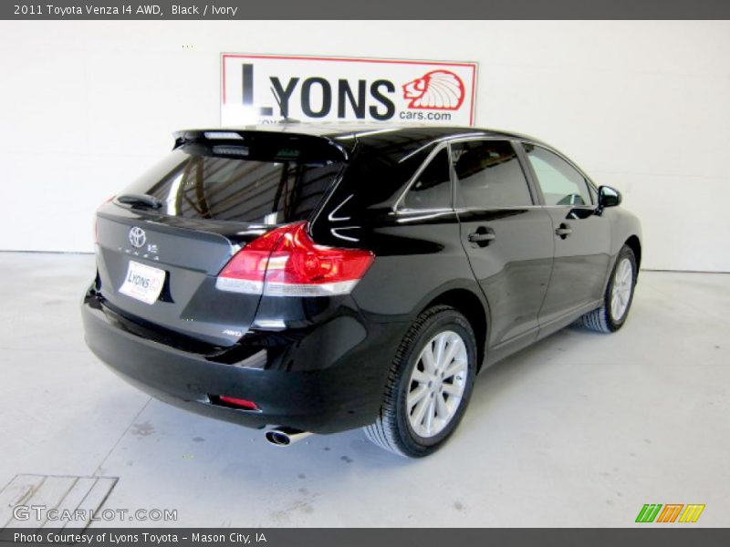 Black / Ivory 2011 Toyota Venza I4 AWD