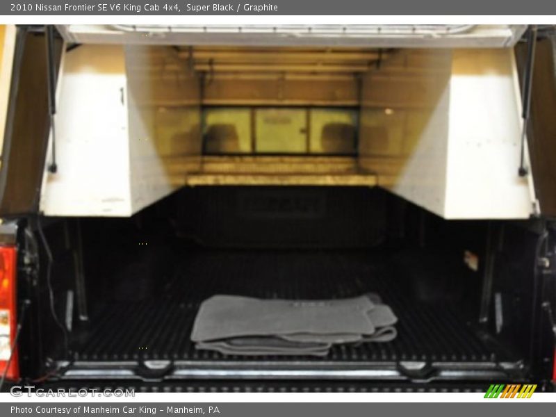 Super Black / Graphite 2010 Nissan Frontier SE V6 King Cab 4x4