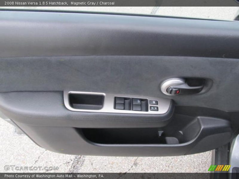 Magnetic Gray / Charcoal 2008 Nissan Versa 1.8 S Hatchback