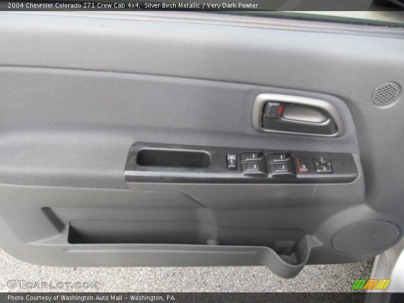 Silver Birch Metallic / Very Dark Pewter 2004 Chevrolet Colorado Z71 Crew Cab 4x4