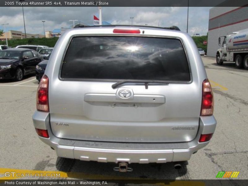 Titanium Metallic / Stone 2005 Toyota 4Runner SR5 4x4
