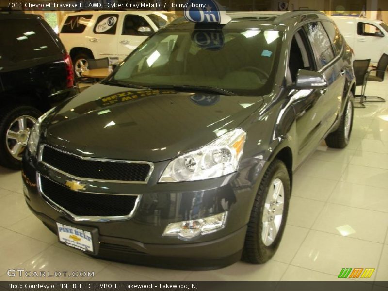 Cyber Gray Metallic / Ebony/Ebony 2011 Chevrolet Traverse LT AWD