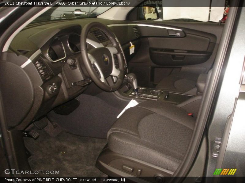 Cyber Gray Metallic / Ebony/Ebony 2011 Chevrolet Traverse LT AWD