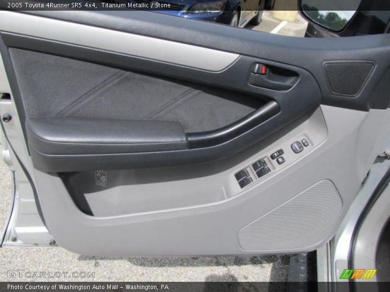 Titanium Metallic / Stone 2005 Toyota 4Runner SR5 4x4
