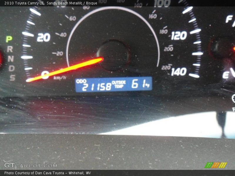 Sandy Beach Metallic / Bisque 2010 Toyota Camry LE