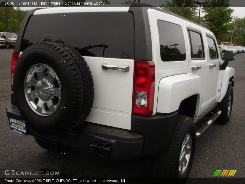 Birch White / Light Cashmere/Ebony 2008 Hummer H3