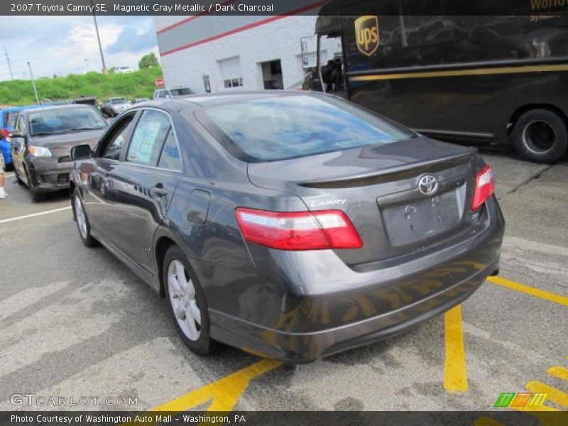 Magnetic Gray Metallic / Dark Charcoal 2007 Toyota Camry SE