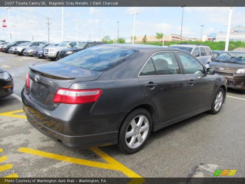 Magnetic Gray Metallic / Dark Charcoal 2007 Toyota Camry SE