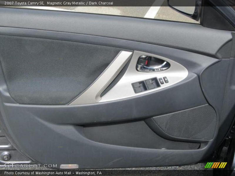 Magnetic Gray Metallic / Dark Charcoal 2007 Toyota Camry SE