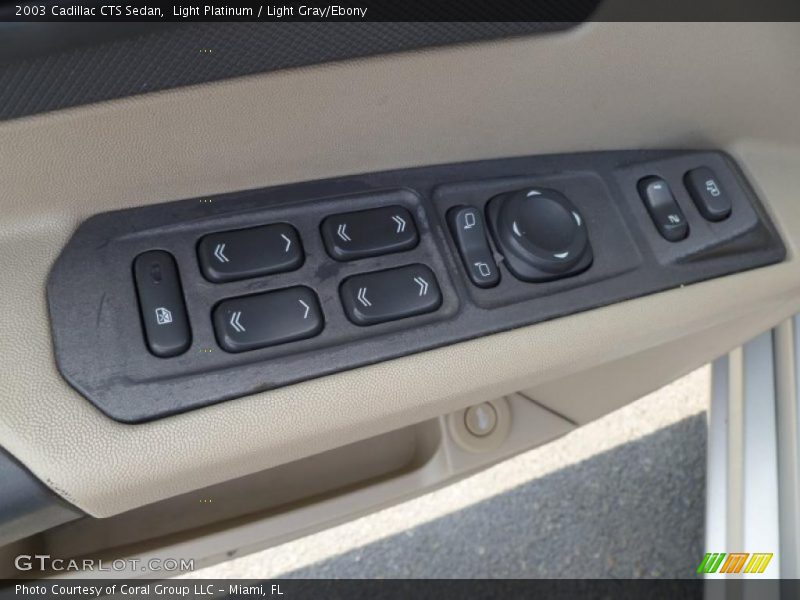 Light Platinum / Light Gray/Ebony 2003 Cadillac CTS Sedan