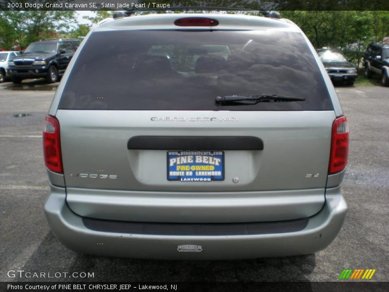 Satin Jade Pearl / Taupe 2003 Dodge Grand Caravan SE