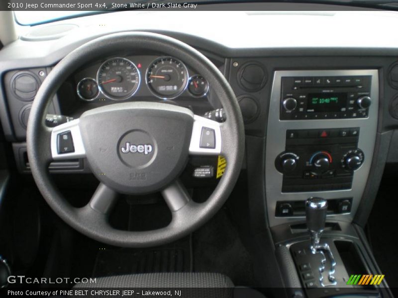 Stone White / Dark Slate Gray 2010 Jeep Commander Sport 4x4