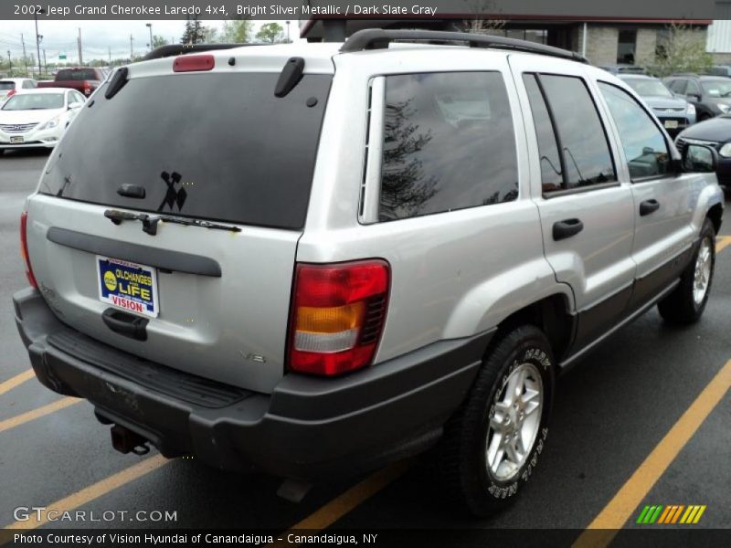 Bright Silver Metallic / Dark Slate Gray 2002 Jeep Grand Cherokee Laredo 4x4