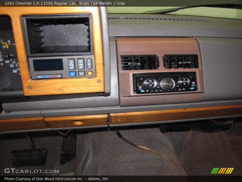 Bright Teal Metallic / Gray 1993 Chevrolet C/K C1500 Regular Cab