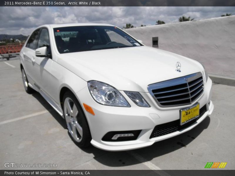 Arctic White / Black 2011 Mercedes-Benz E 350 Sedan