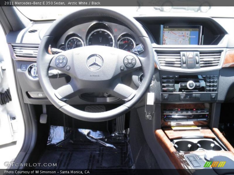 Arctic White / Black 2011 Mercedes-Benz E 350 Sedan