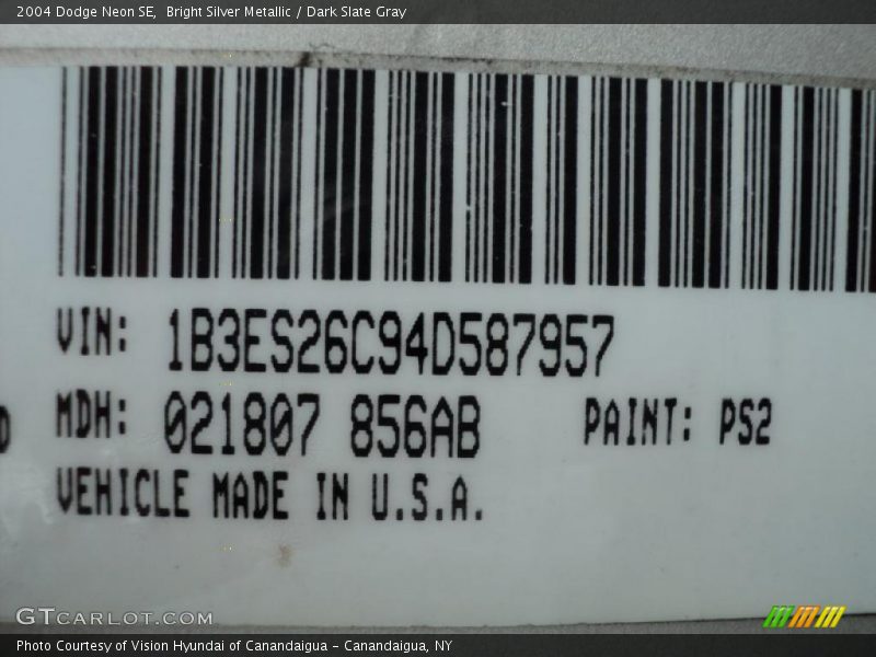 Bright Silver Metallic / Dark Slate Gray 2004 Dodge Neon SE