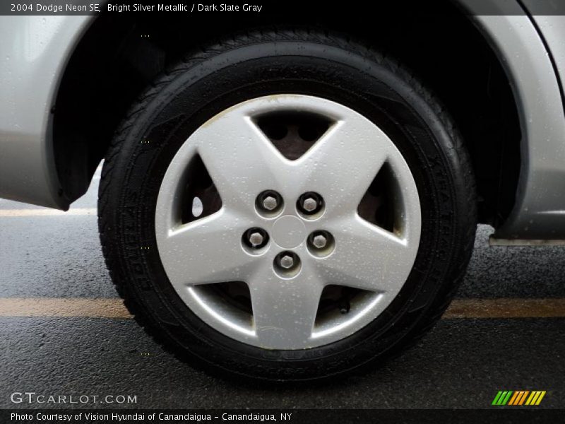 Bright Silver Metallic / Dark Slate Gray 2004 Dodge Neon SE