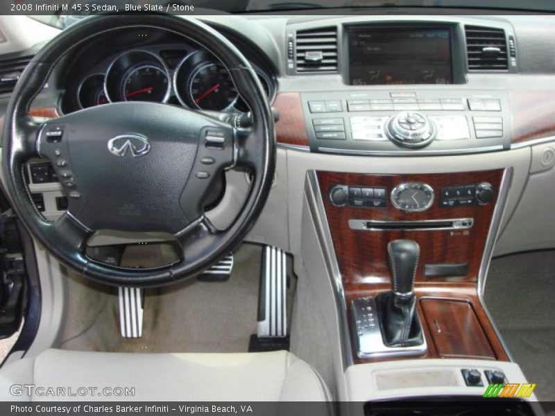 Dashboard of 2008 M 45 S Sedan