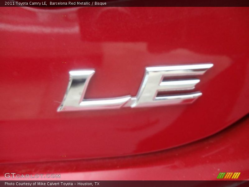 Barcelona Red Metallic / Bisque 2011 Toyota Camry LE