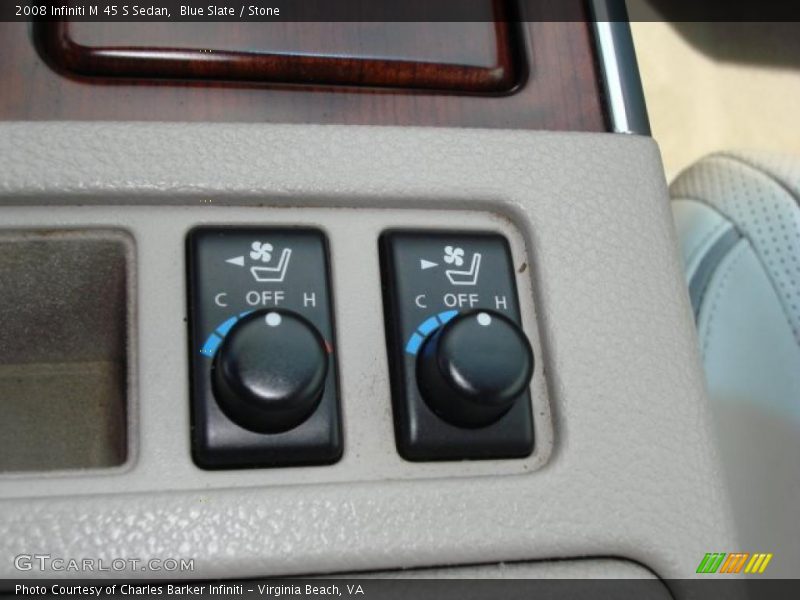 Controls of 2008 M 45 S Sedan