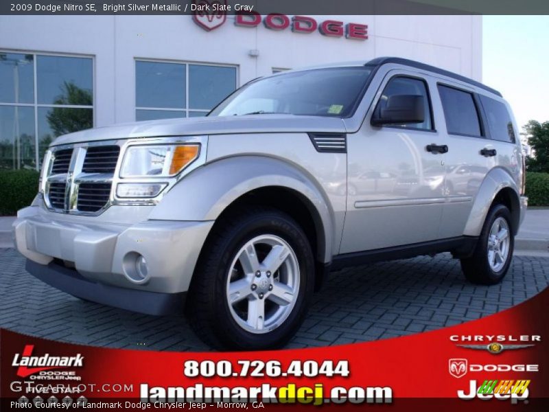 Bright Silver Metallic / Dark Slate Gray 2009 Dodge Nitro SE