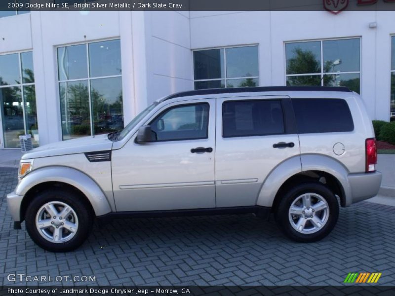 Bright Silver Metallic / Dark Slate Gray 2009 Dodge Nitro SE