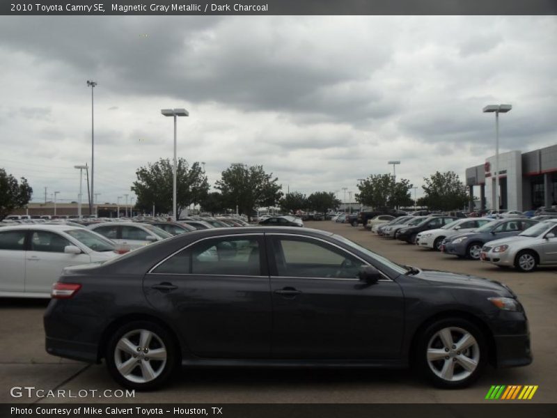 Magnetic Gray Metallic / Dark Charcoal 2010 Toyota Camry SE