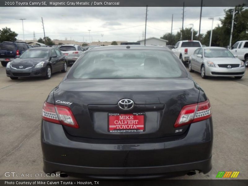 Magnetic Gray Metallic / Dark Charcoal 2010 Toyota Camry SE