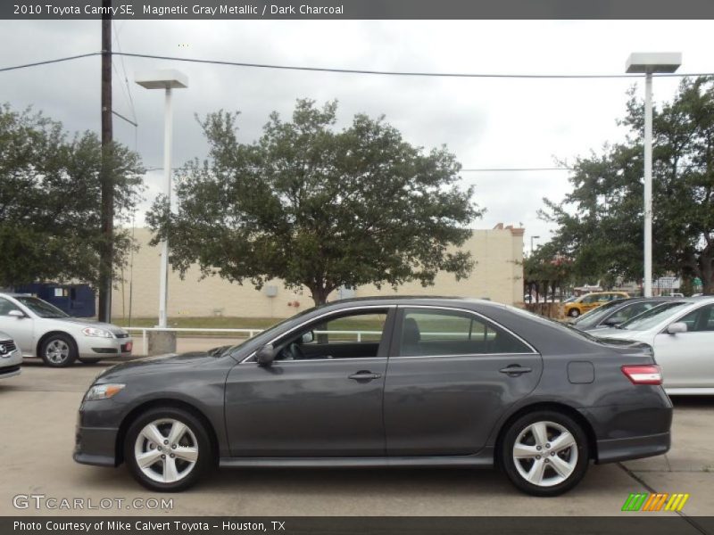 Magnetic Gray Metallic / Dark Charcoal 2010 Toyota Camry SE